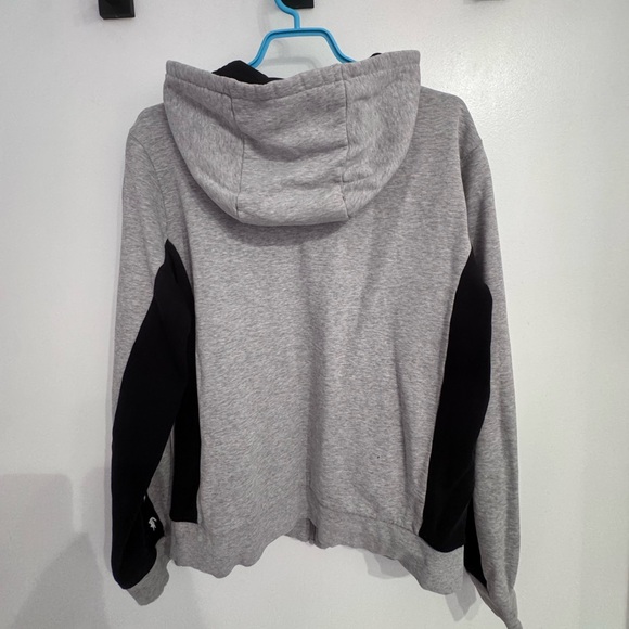 worn only once, like new!! I don't wear it anymore!! - Picture 3 of 4